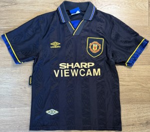 ORIGINAL MANCHESTER UNITED 1993/95 Away Football Shirt SMALL UMBRO VGC Rare for sale on Ebay