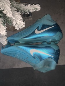 Nike Men's Football Boots Size 9UK for sale on Ebay