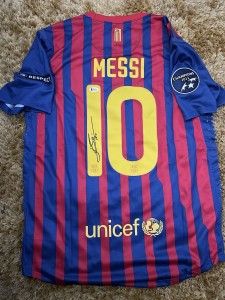Lionel Messi Authentic Hand Signed Barcelona Jersey Beckett BAS for sale on Ebay