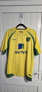 Norwich City Home Football Shirt 2010/11 Adults Large Xara F30 for sale on Ebay