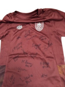 Burnley FC Signed Youth Training Shirt by Umbro - Maroon - Size YM for sale on Ebay