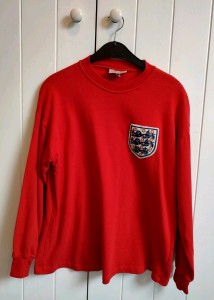 TOFFS Retro England 1966 Long Sleeve Red Football Shirt Mens UK Size Medium  for sale on Ebay