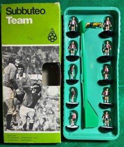 Subbuteo Lightweight Ref 350 Southampton HP Great  Condition for sale on Ebay
