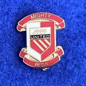Manchester United Supporters Club “MIGHTY REDS” Pin Badge MUFC-Man U -Red Devils for sale on Ebay