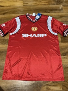 Retro 1984/86 Manchester United Home Shirt Size extra Large Sharp for sale on Ebay