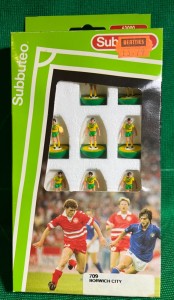 Subbuteo Lightweight Ref  709 Norwich City Beautiful Asics Kit Fantastic Cond. for sale on Ebay