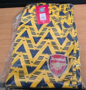 Arsenal Bruised Banana Lounge Pants Size S for sale on Ebay