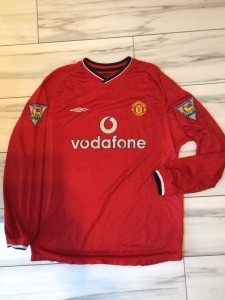 Authentic Umbro Manchester United 2000/ 2001 Home Shirt UK Bidders only for sale on Ebay