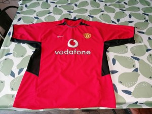 Vintage Vodafone Nike Manchester United Shirt.... 2000 S for sale on Ebay