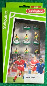 Subbuteo Lightweight Reference 772 Norwich City   Great Condition for sale on Ebay