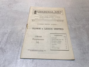 Huddersfield Town v Leeds United 1946/47 Division 1 - 10th May 1947 for sale on Ebay