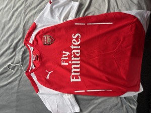 ARSENAL 2014/15 HOME SHIRT BOYS MEDIUM for sale on Ebay
