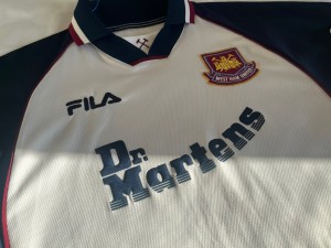 Original Authentic West Ham United 1999/01 Away Shirt - XL for sale on Ebay