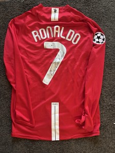 Cristiano Ronaldo Hand Signed Manchester United Home Shirt Beckett Witnessed for sale on Ebay