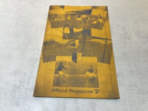 Leeds United v Aston Villa 1946/47 Division 1 - 19th April 1947 for sale on Ebay