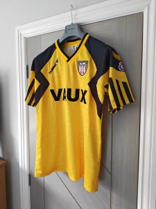 OFFICIAL RETRO SUNDERLAND AFC 1992 HUMMEL YELLOW 3RD SHIRT - SIZE L - BNWT for sale on Ebay