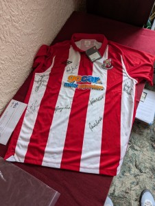 Lincoln City Football Shirt Signed by Graham Taylor George Kerr and Others . for sale on Ebay
