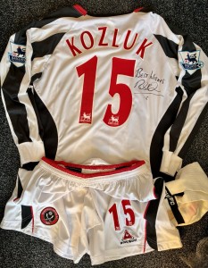 SHEFFIELD UNITED Shirt KOZLUK 15 06/07 Match Worn Away Kit Prem Lge SIGNED RARE for sale on Ebay