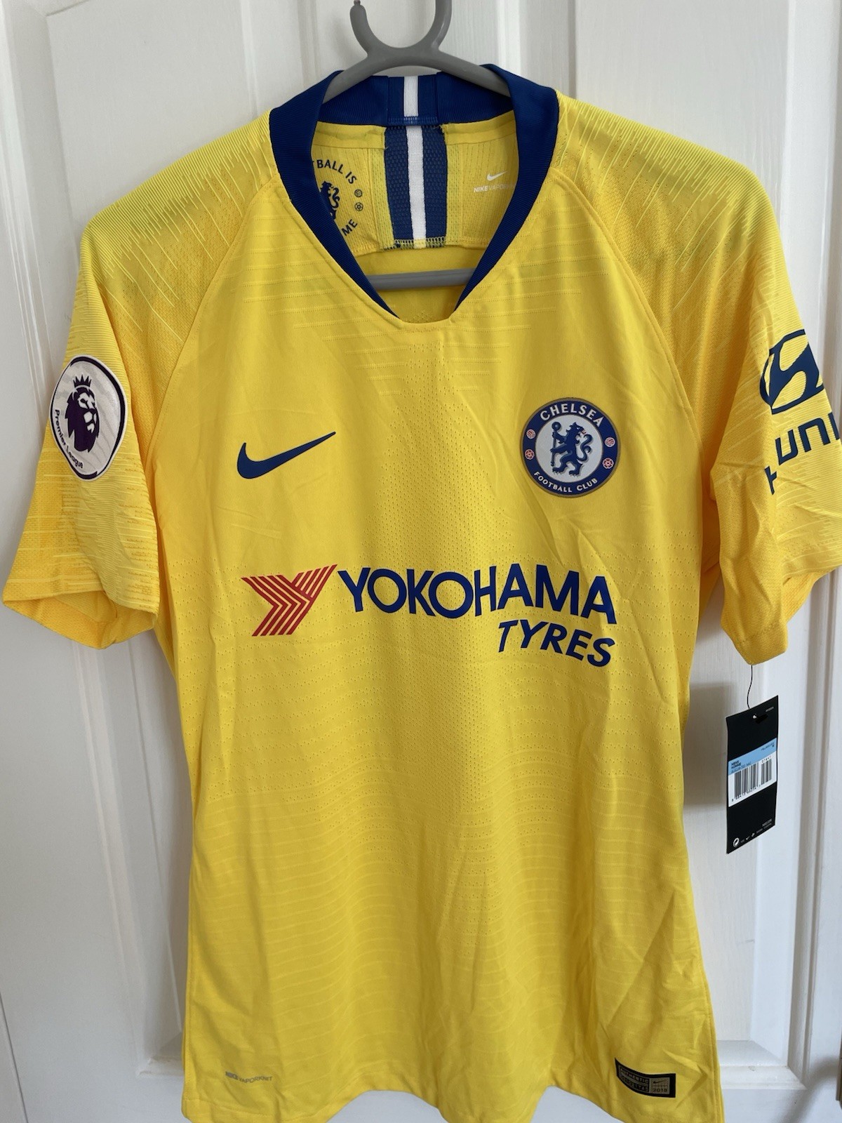 Nike Chelsea Player Issue Away Shirt 18/19 Ross Barkley Signed Size Med BNWT for sale on Ebay
