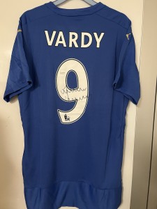 Signed Jamie Vardy Leicester City Jersey with Coa for sale on Ebay