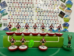 Subbuteo Lightweight (LW) Team - SOUTHAMPTON F.C. - Ref: 350 (HP VERSION) - RARE for sale on Ebay