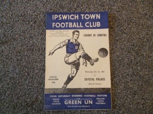 Ipswich Town v Crystal Palace 1952 / 1953 Football Programme 01/10/52 for sale on Ebay