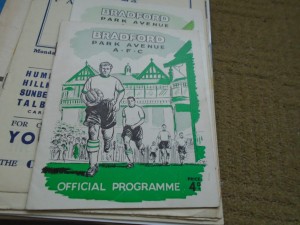 BRADFORD PARK AVENUE V GATESHEAD 1959-60 for sale on Ebay