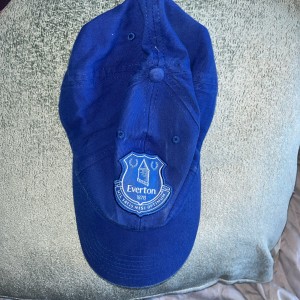 Everton Official Core Adult Baseball Caps for sale on Ebay