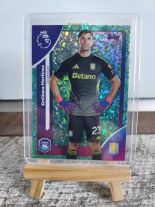 Topps Premier League 25/26 Emiliano Martinez Aston Villa Sparkle Numbered 32/499 for sale on Ebay