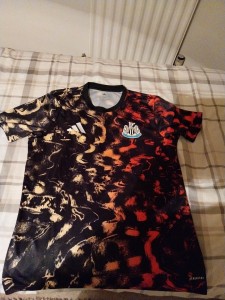 Newcastle United Pre Match Shirt 2025/26 Large Slim Fit for sale on Ebay