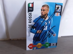 DANIELE DE ROSSI - ITALY Signed Panini World Cup 2010 Football trading  card for sale on Ebay