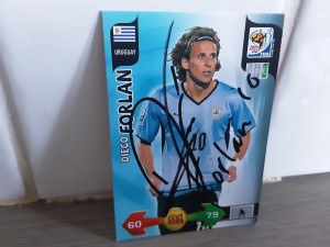 DIEGO FORLAN - URUGUAY Signed Panini World Cup 2010 Football trading card for sale on Ebay