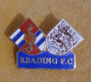 Reading FC EST 1871 – Vintage Pin Badge for sale on Ebay