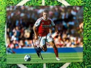 Viktor Gyokeres Arsenal FC Signed 8x6” Photo wCOA for sale on Ebay