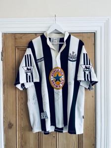 Rare squad signed Newcastle United 1996/1997 home shirt Alan Shearer #9 for sale on Ebay