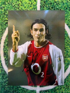 Robert Pires Arsenal FC Signed 8x6” Photo wCOA for sale on Ebay