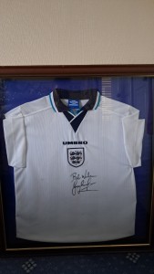 1995-97 Umbro England Home Shirt Signed Lineker (Framed) for sale on Ebay
