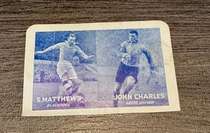 PAPER TRADE CARD ISSUED BY LEGIBLE 1954 BLACKPOOL LEEDS UNITED for sale on Ebay