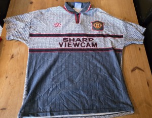Manchester United 1995/96 Away Shirt Vintage XL Grey Original Authentic for sale on Ebay