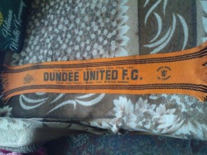 RARE FOOTBALL SCARF - DUNDEE UNITED FC 1982 - 1983 CHAMPIONS SCOTLAND for sale on Ebay
