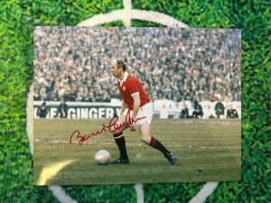 Bobby Charlton Manchester United Signed 8x6” Photo wCOA for sale on Ebay