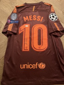 LIONEL MESSI SIGNED BECKETT BARCELONA SHIRT WITH COA for sale on Ebay