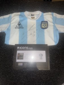 Diego Maradona SIGNED Retro Argentina Shirt +  ICONS COA for sale on Ebay