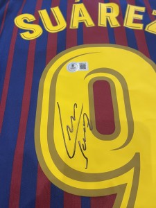 Luis Suarez Beckett COA Hand Signed Barcelona Shirt Beckett Witness for sale on Ebay