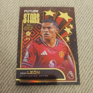 Topps Gold Premier League 2025-26 Diego Leon 5/5 Manchester United RC Bookend CM for sale on Ebay