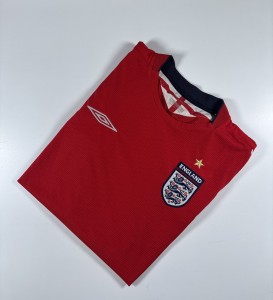 Authentic Umbro England 2004/06 Away Shirt. Size Large. for sale on Ebay