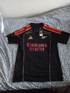 Men's Size Large Arsenal 2025/2026 Pre Match Shirt BNWT for sale on Ebay