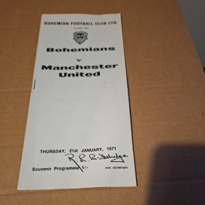 BOHEMIANS V MANCHESTER UTD 1971 FRIENDLY FOOTBALL PROGRAMME for sale on Ebay