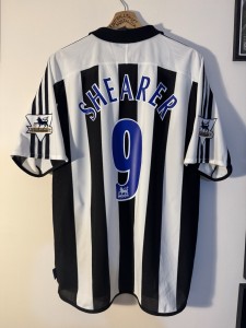 Newcastle United 2003-05 Home Football Shirt Men’s Large #9 SHEARER for sale on Ebay