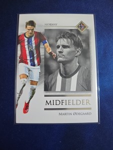 Martin Odegaard Arsenal Norway Futera Unique World Football Base Card Mint for sale on Ebay